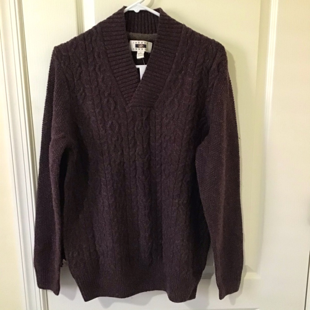 NWT Joseph Abboud Mens V Neck sweater Sz M maroon color
